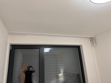 Svojpomocná inštalácia elektrickej garniže